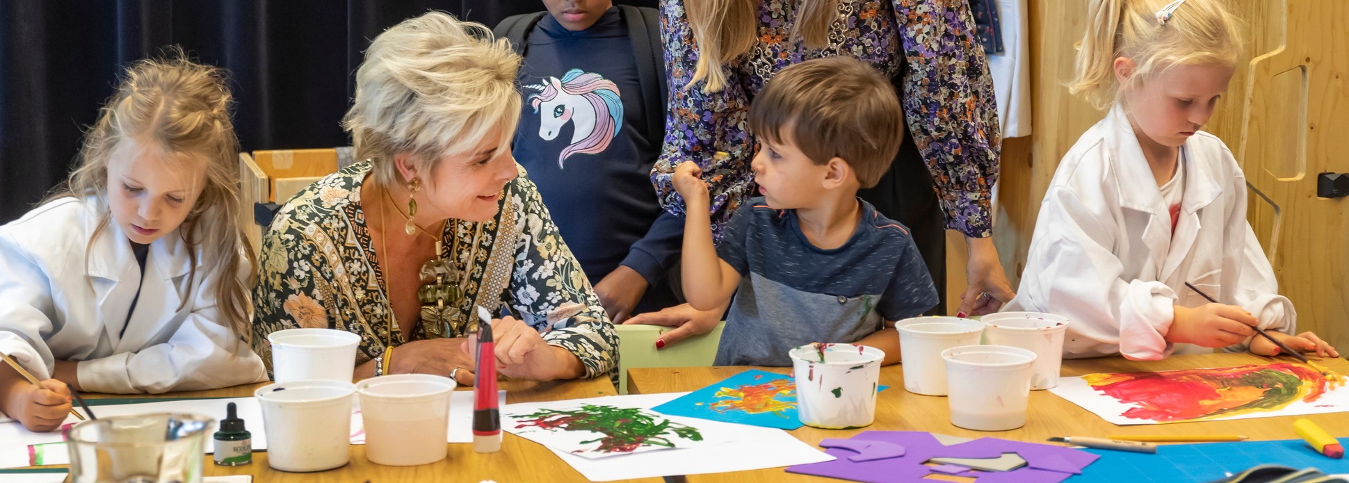 Prinses Laurentien  opent de Week van Lezen en Schrijven